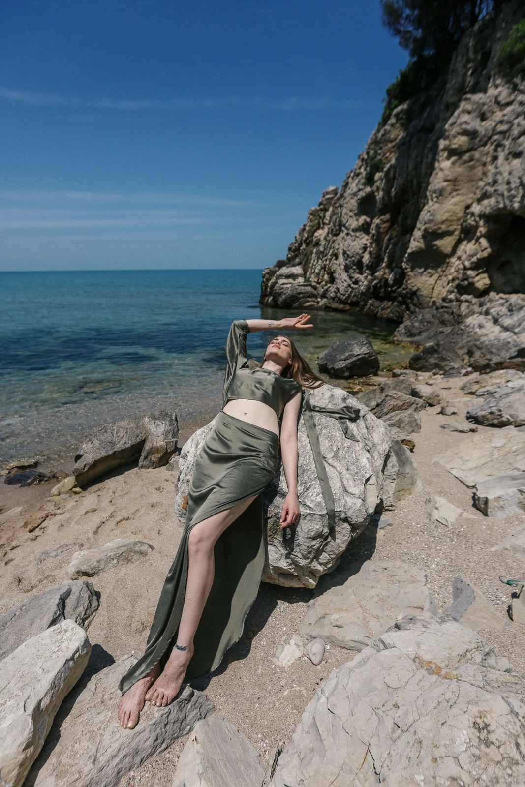 Zhiva, photograph 10